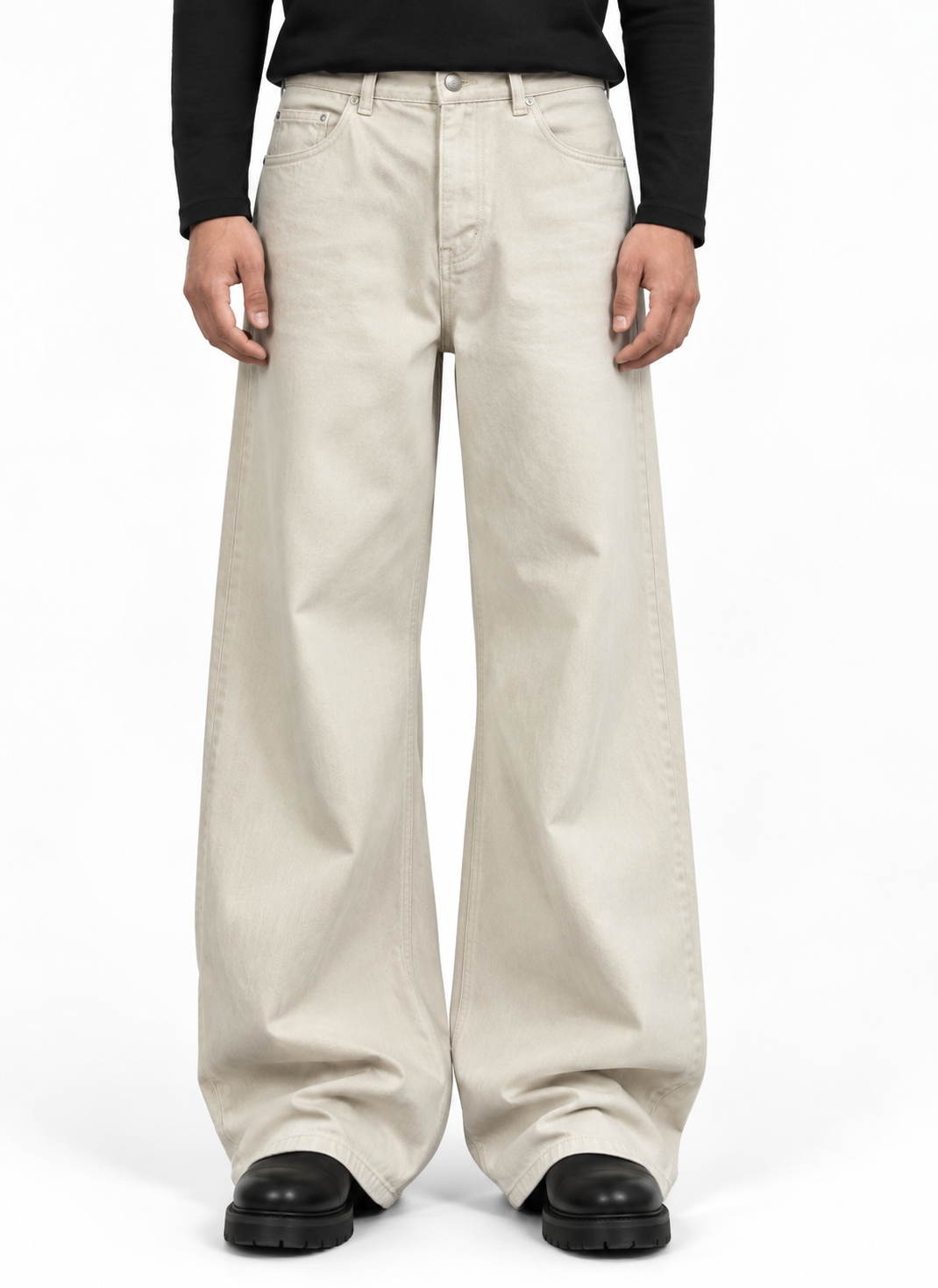Sablon Bootcut on model