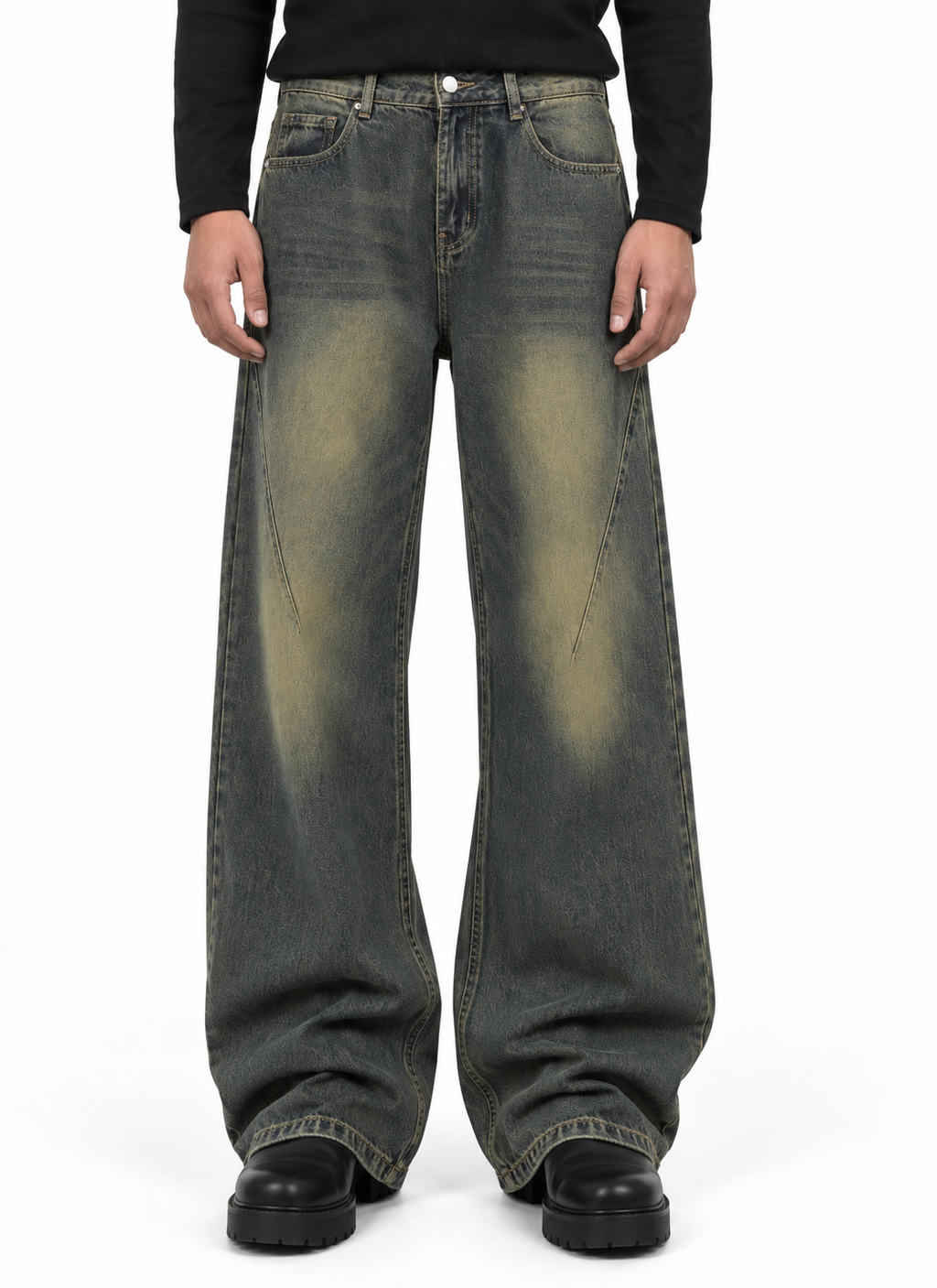 Selvane Bootcut on model